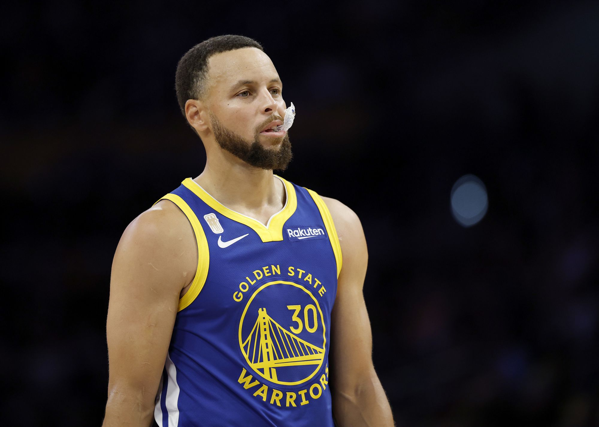 柯瑞生涯得分超越英格利甚，升至NBA史上第23位